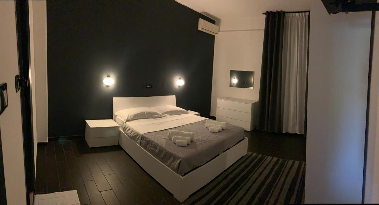 Hotel Neyra Beach Ρίμινι Εξωτερικό φωτογραφία