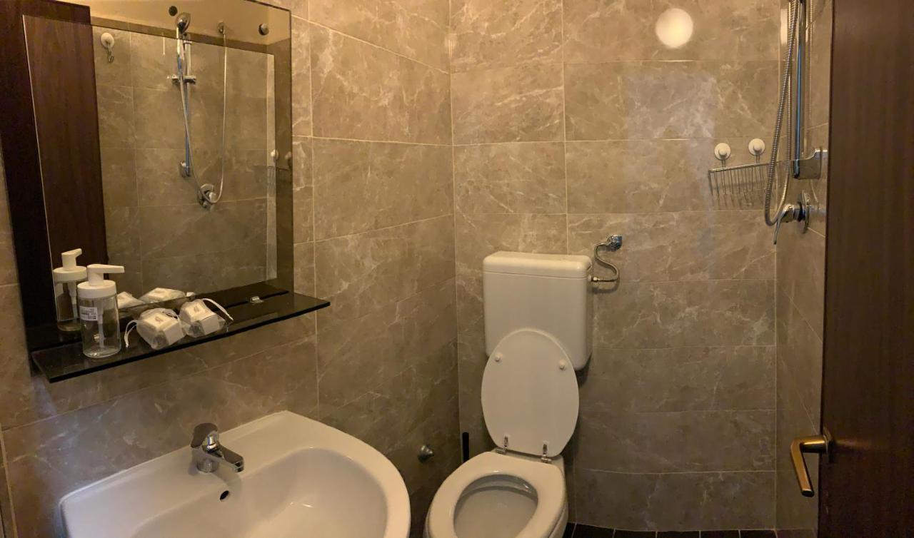 Hotel Neyra Beach Ρίμινι Εξωτερικό φωτογραφία