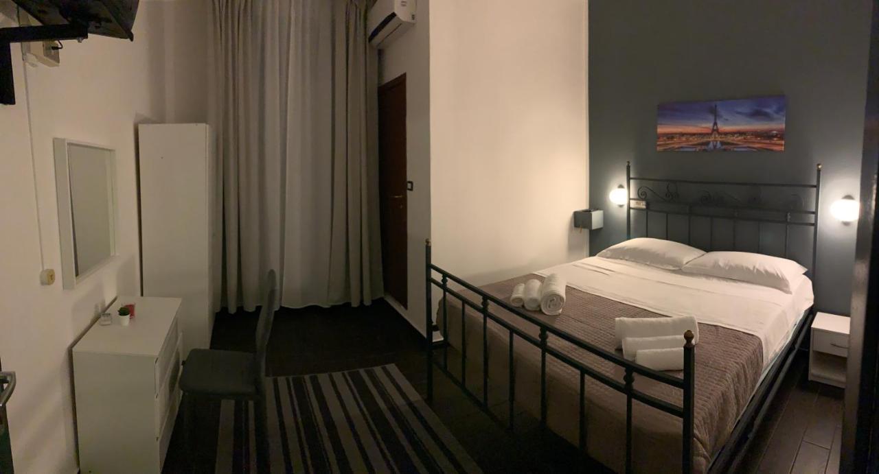 Hotel Neyra Beach Ρίμινι Εξωτερικό φωτογραφία