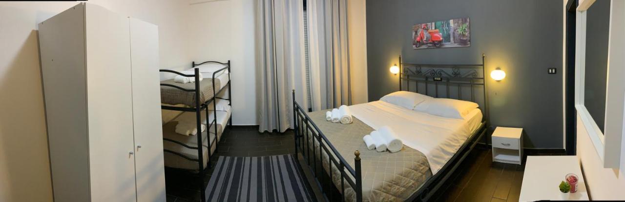 Hotel Neyra Beach Ρίμινι Εξωτερικό φωτογραφία